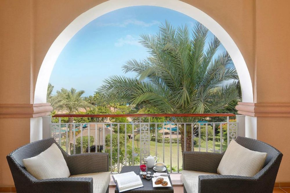Family Room, The Ritz-Carlton, Dubai 5*