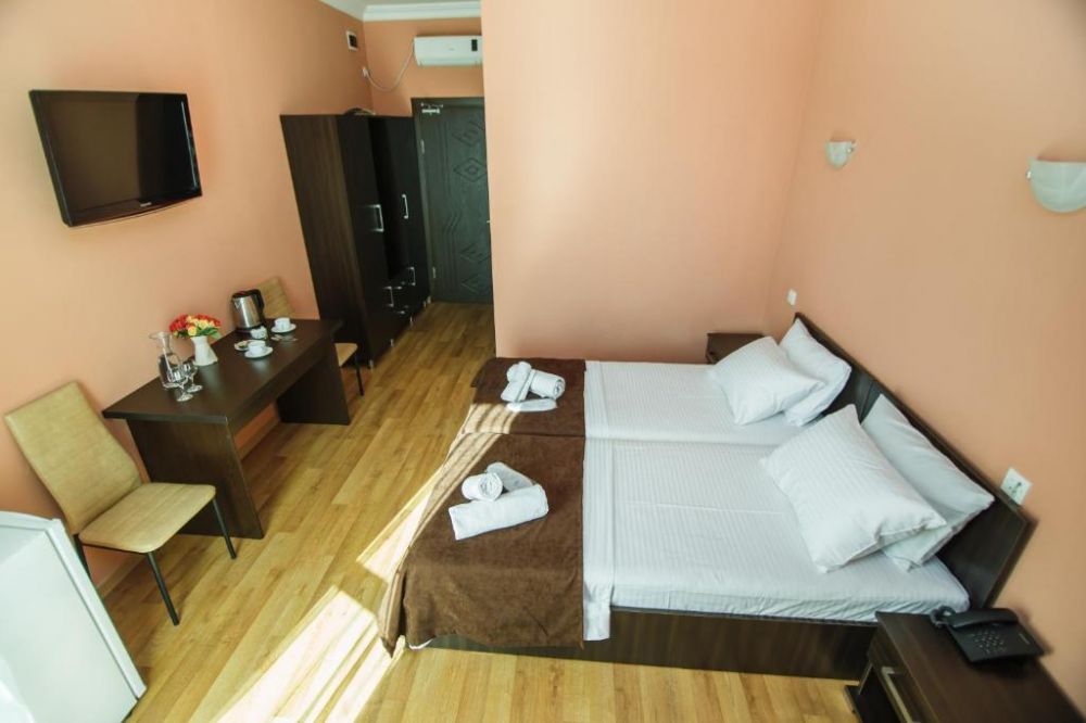 Standard DBL/TRPL, Egrisi 3*