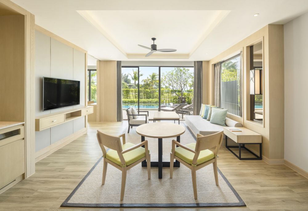 Suite One Bedroom, Le Meridien Khao Lak Beach 5*