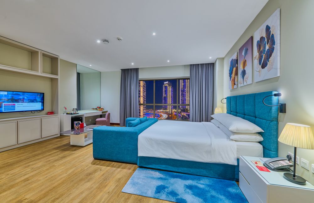 Deluxe Room, Ramada Hotel & Suites By Wyndham Jbr (ex. Hawthorn Suites) 4*