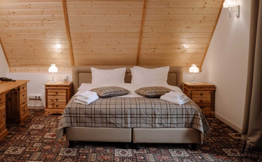 Коттедж, Yaremche Club Hotel 4*