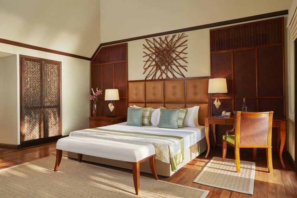 2 Bedroom Sunset Beachfront Suite with Pool, Taj Exotica Resort & Spa 5*