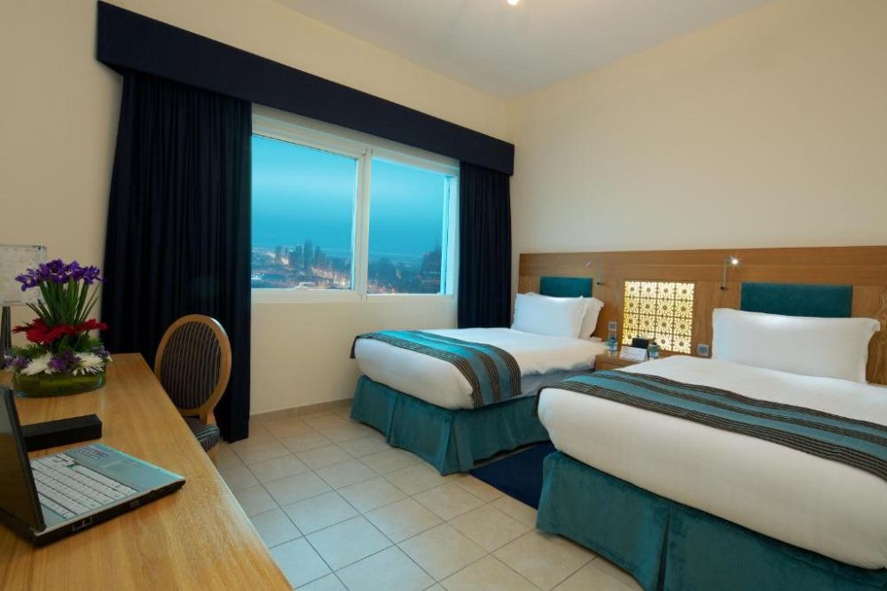 Three Bedroom Suite, Tamani Hotel Marina 