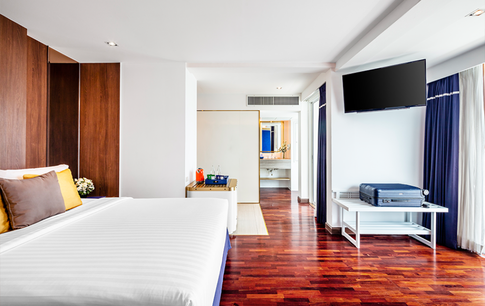 Sea View Mini Suite, Cruise Hotel (The) (ex. A-One The Royal Cruise Hotel) 4*