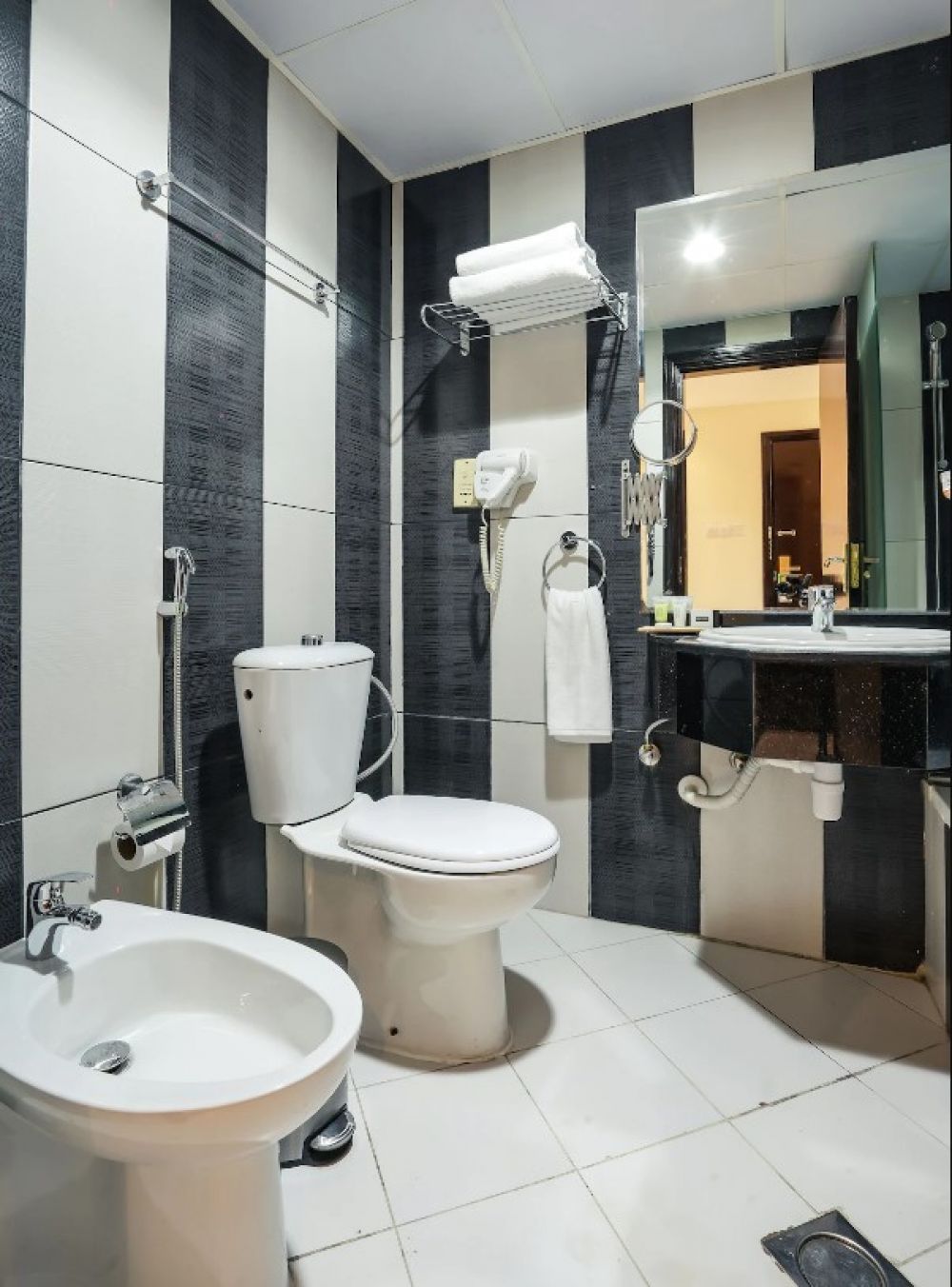 Suite Room, Vendome Plaza Hotel Dubai (ex. Vendome Palace Hotel) 3*