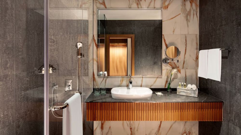 Deluxe Room with Balcony, The First Collection Hotel Business Bay 4*