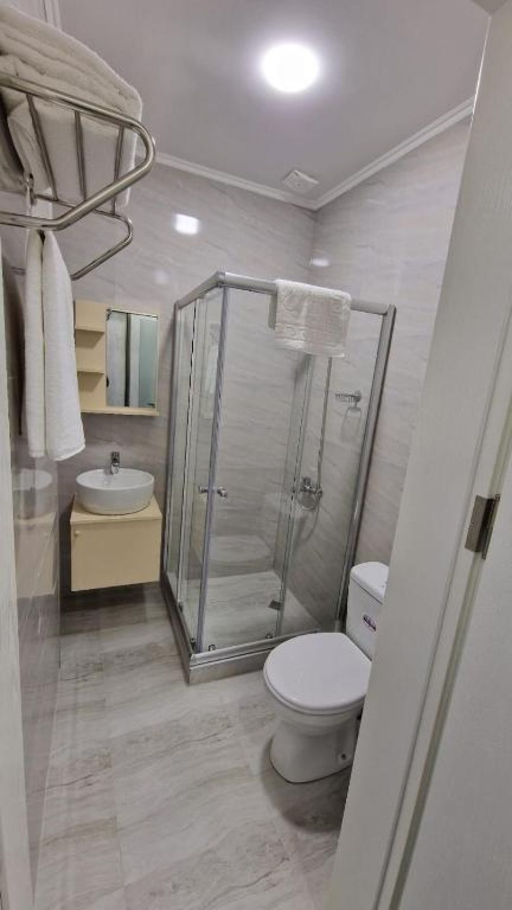 Studio, Salami Residence 3*