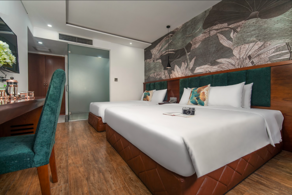 Superior/Deluxe Triple, Crystal Hotel Danang 3*