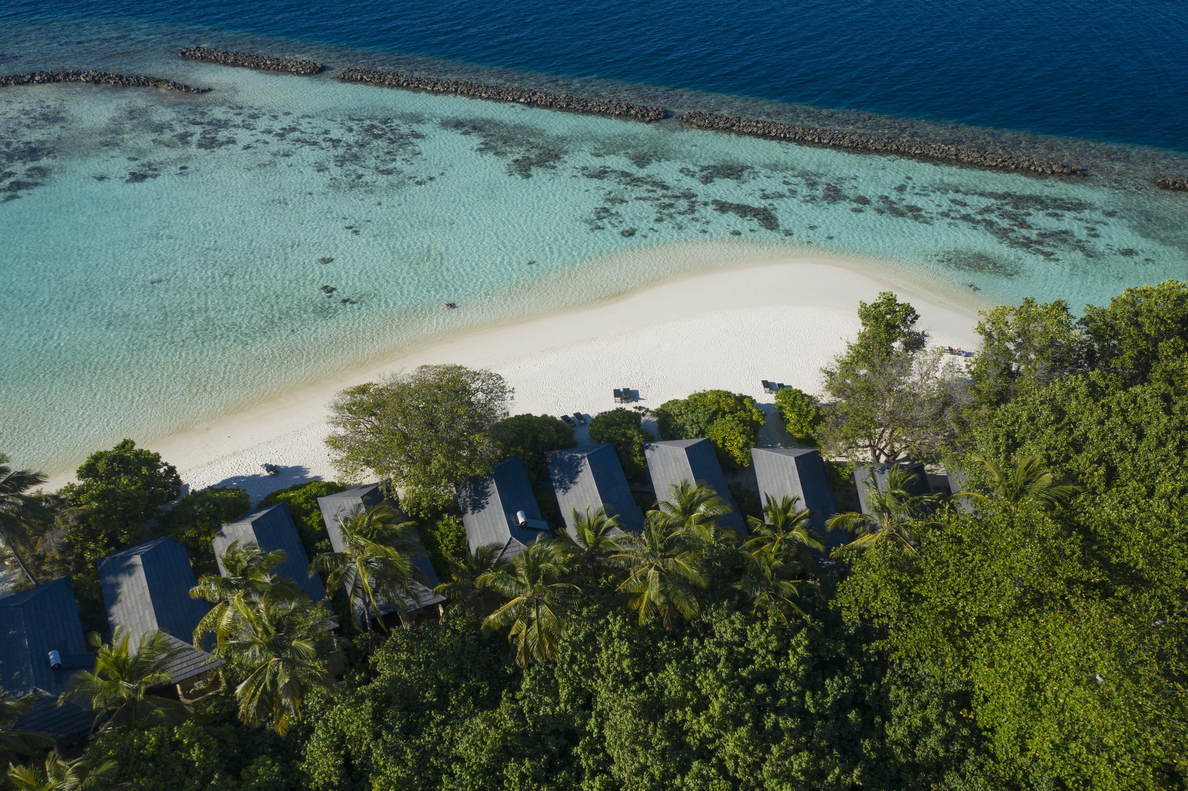 Beach Villa, Royal Island 5*