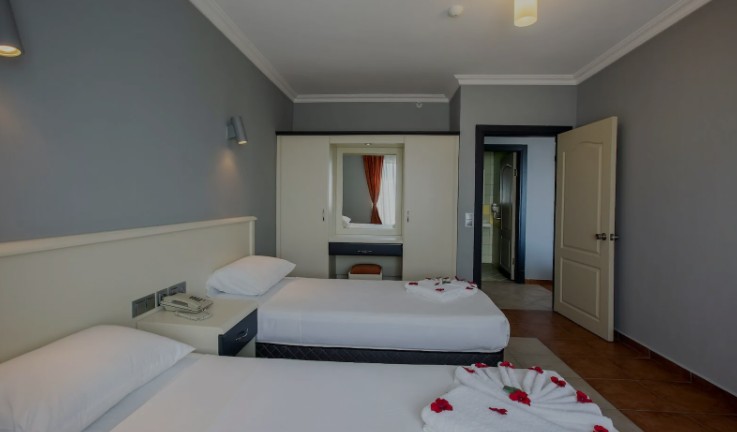 Standard, Royalisa Hotel 3*