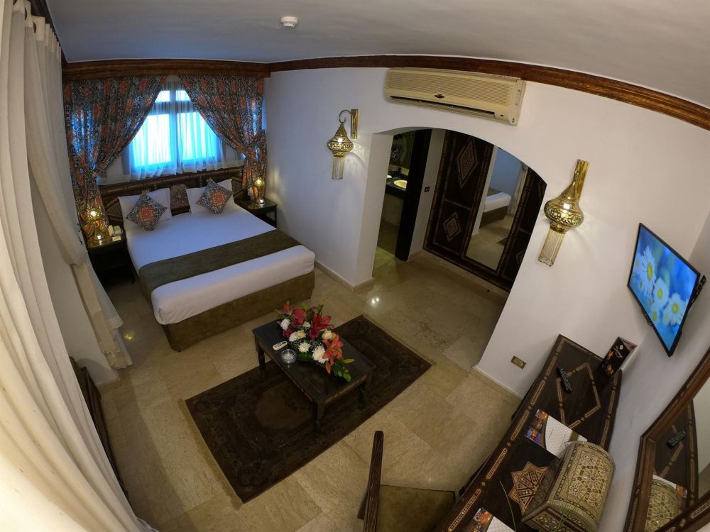 Comfort Room, Oriental Rivoli 4*