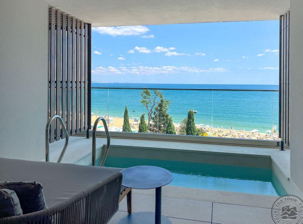 Deluxe Swim Up 16+, Grifid Hotel Noa 5*