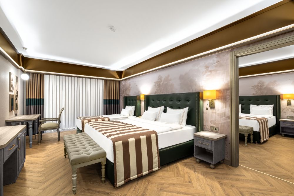 Junior Suite Room, Utopia World Hotel 5*