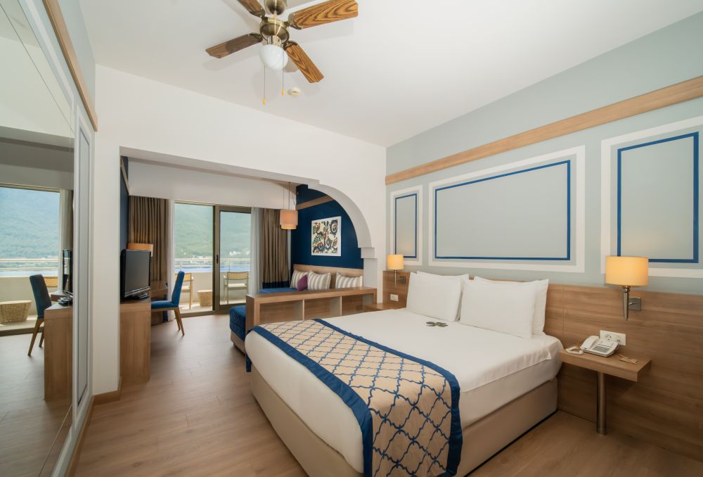 Superior, La Blanche Island 5*