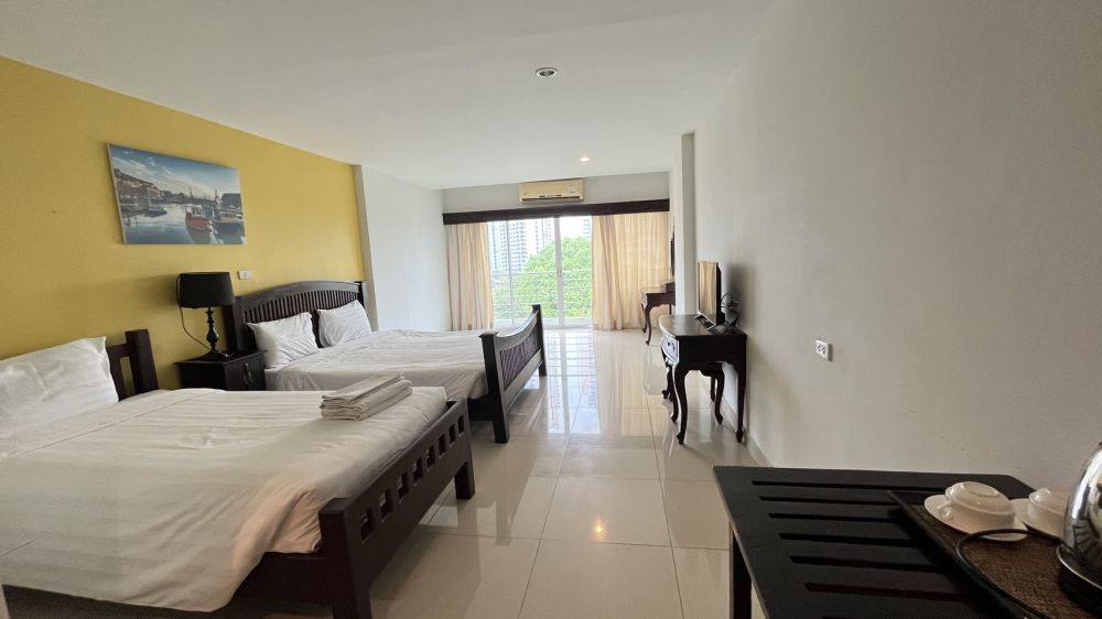 Thai Superior, Sunday Wongamat Privacy Pattaya ( ex.Wongamat Privacy Resort & Residence) 3*
