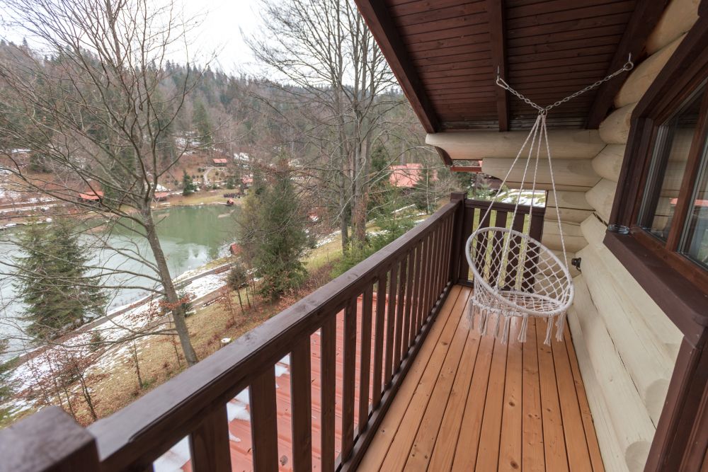 Three-room Cottage with Terrace and Balcony (Kotovo 3 Cottage), Озеро Vita 