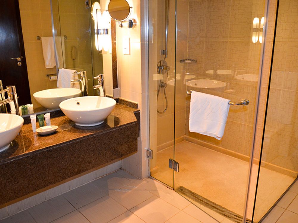 Mountainside Diamond Suite Pool view (ex.Diamond Pool View Suite), Doubletree By Hilton Sharm Bay Resort Mountain Side 4*