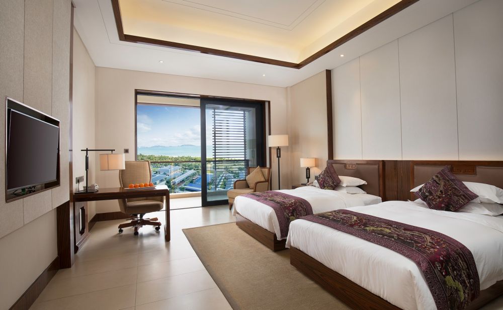 Deluxe GV/SV Room, Jinghai Hotel & Resort 5*