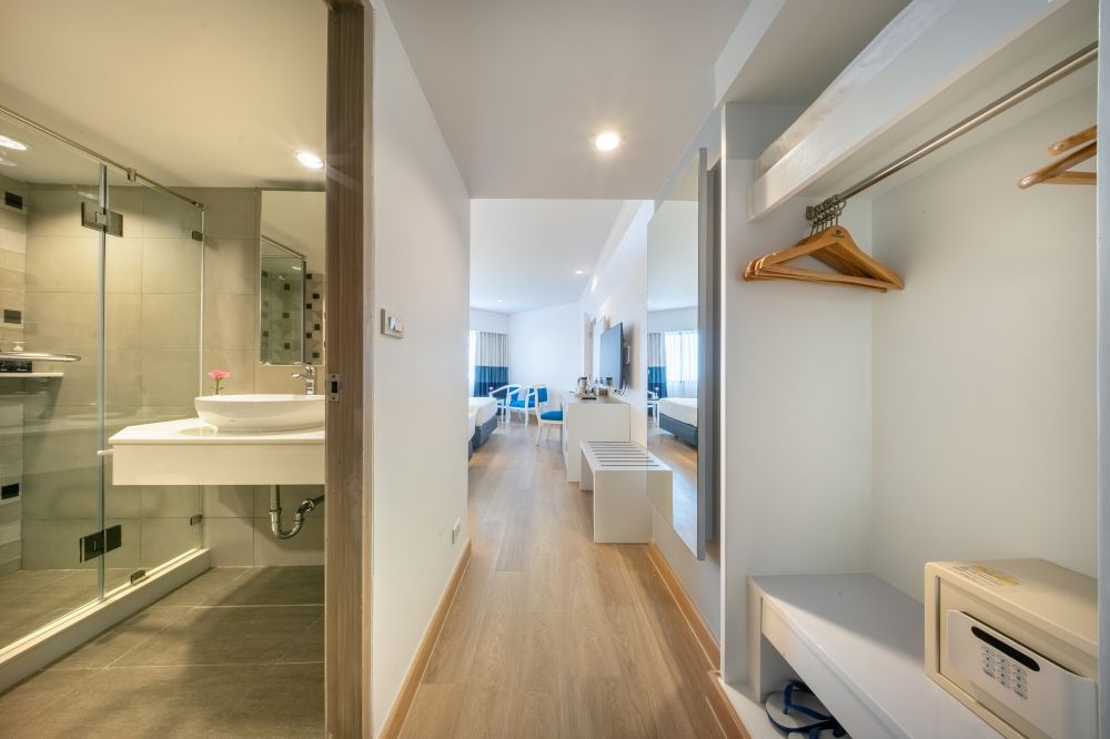Superior (Main Wing), Jomtien Palm Beach 4*