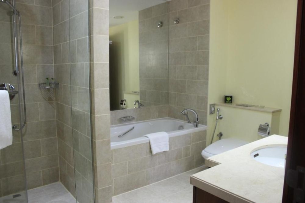 1 Bedroom City View, Wyndham Downtown Dubai 4*