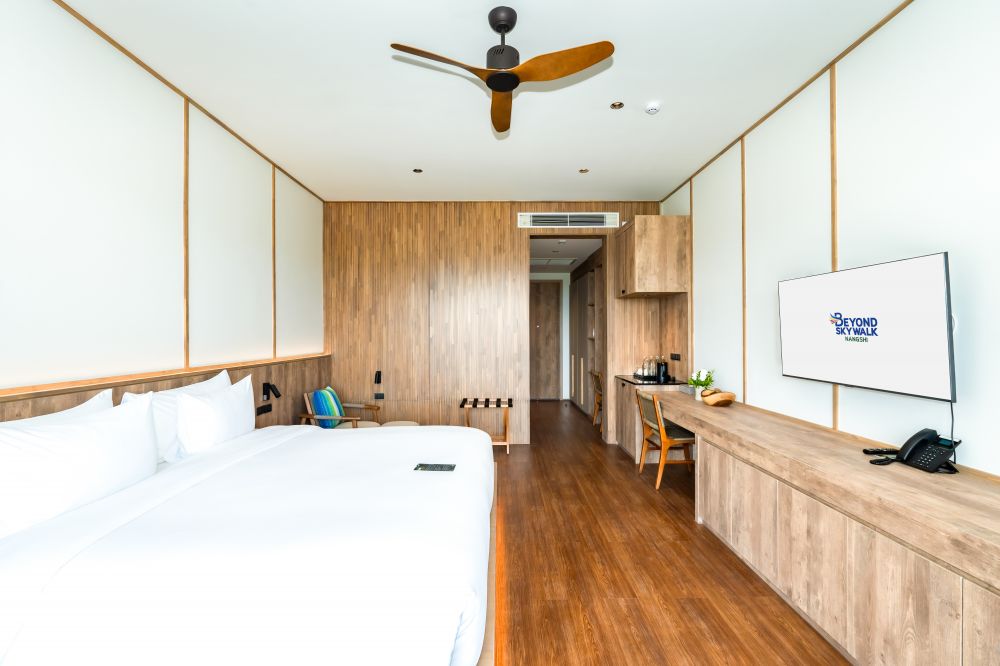 Deluxe, Beyond Skywalk Nangshi 4*
