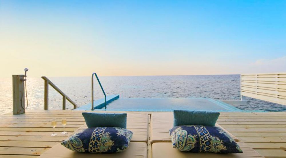 Club Sunset Overwater Villa with Pool, Machchafushi Island Resort & Spa Maldives (ex. Centara Grand Island Resort & Spa) 5*