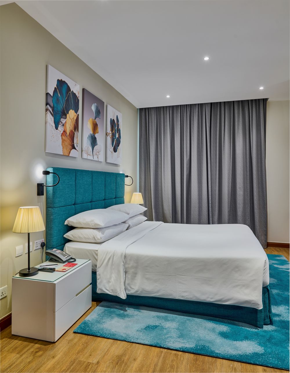 One bedroom King Suite City View, Ramada Hotel & Suites By Wyndham Jbr (ex. Hawthorn Suites) 4*