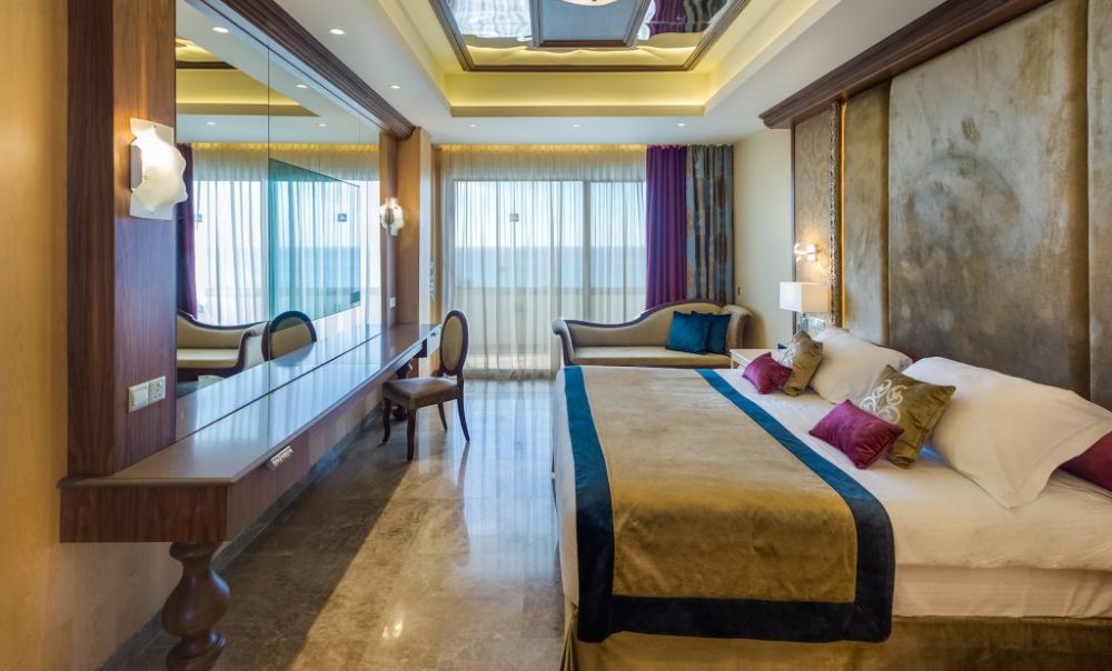 King Suite, Adams Beach Hotel 5*