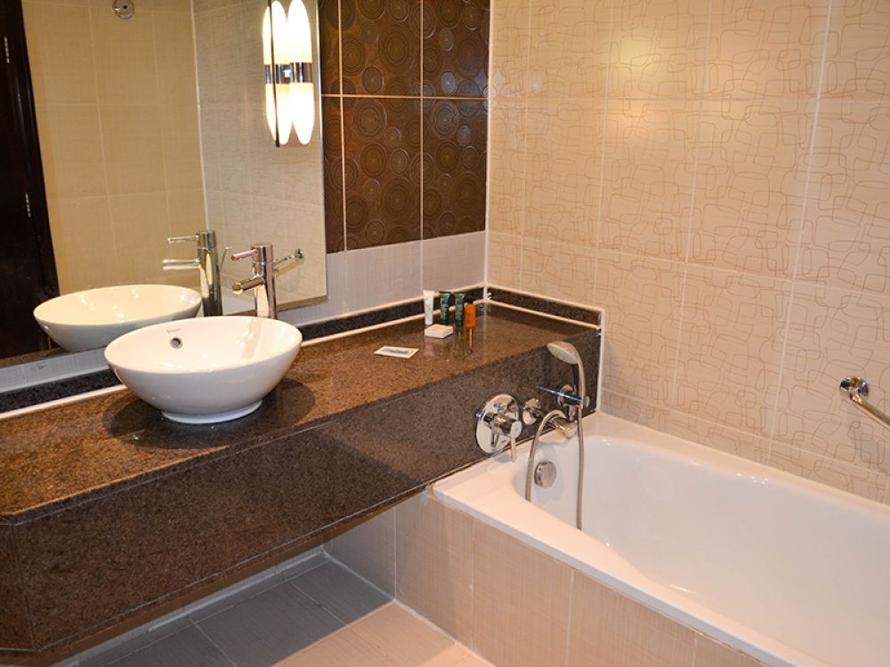 Mountainside Deluxe Room Pool View (ex.Deluxe Pool View), Doubletree By Hilton Sharm Bay Resort Mountain Side 4*