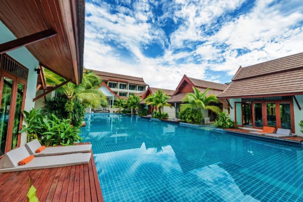 Pool Access Suite Villa, Lesprit De Naiyang 4*