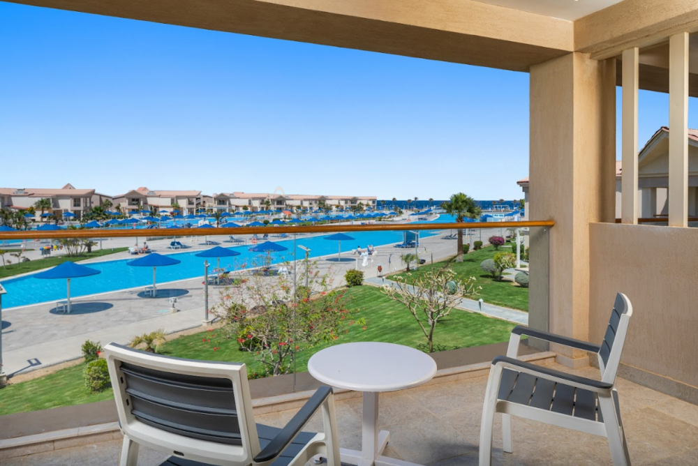 Junior Suite PV/SV, Albatros Sea World Marsa Alam 5*