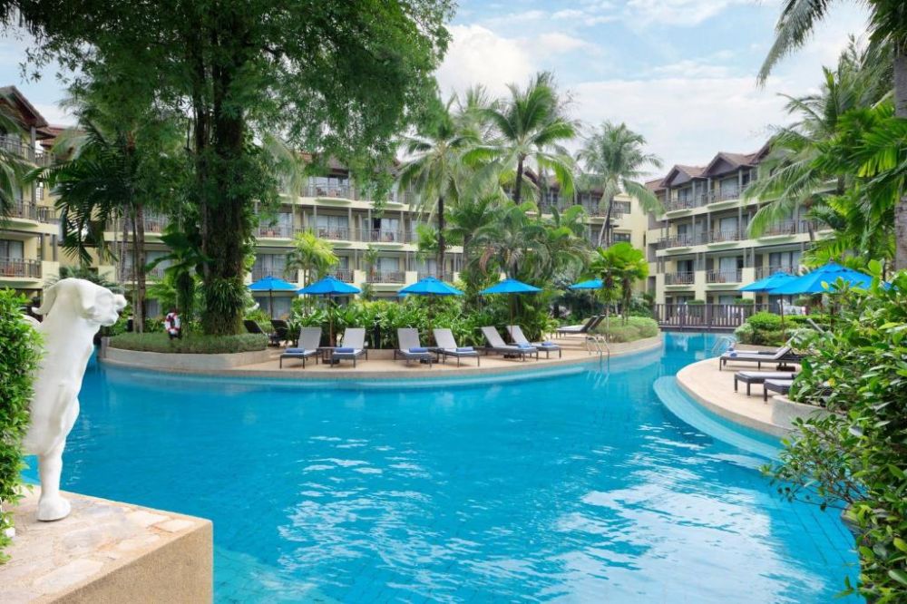 Guest Room Pool Access, Phuket Marriott Resort & Spa Merlin Beach 5*