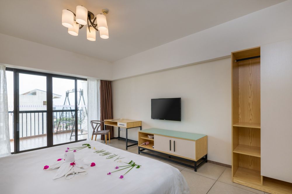 Garden View/Sea view Room, Yuhai International Resort (ex. Azure Resort) 4*