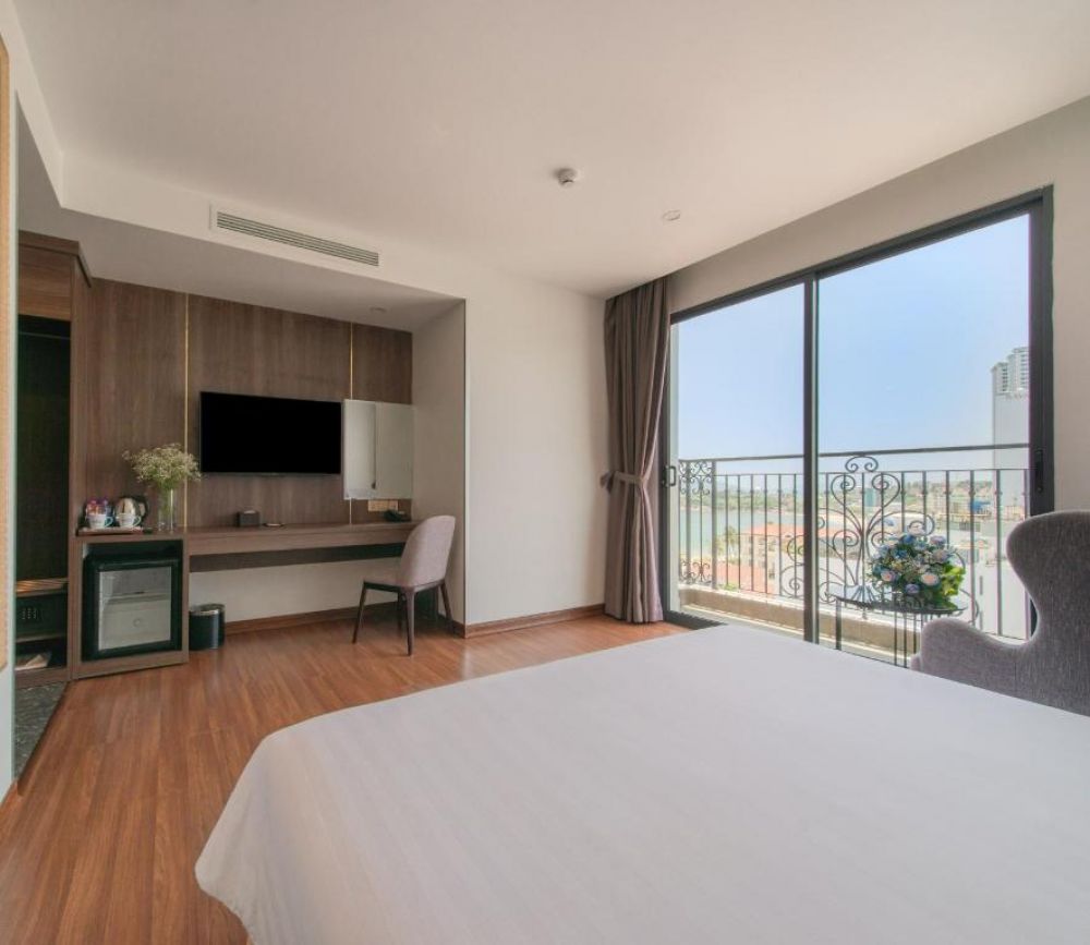 Studio Plus Ocean View, Daphovina Hotel (ex.Aston Nha Trang City Hotel) 4*