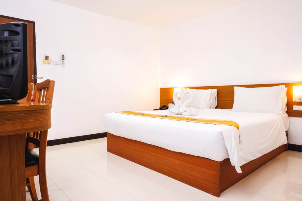 Standard Room, Neptuna Hotel 3*