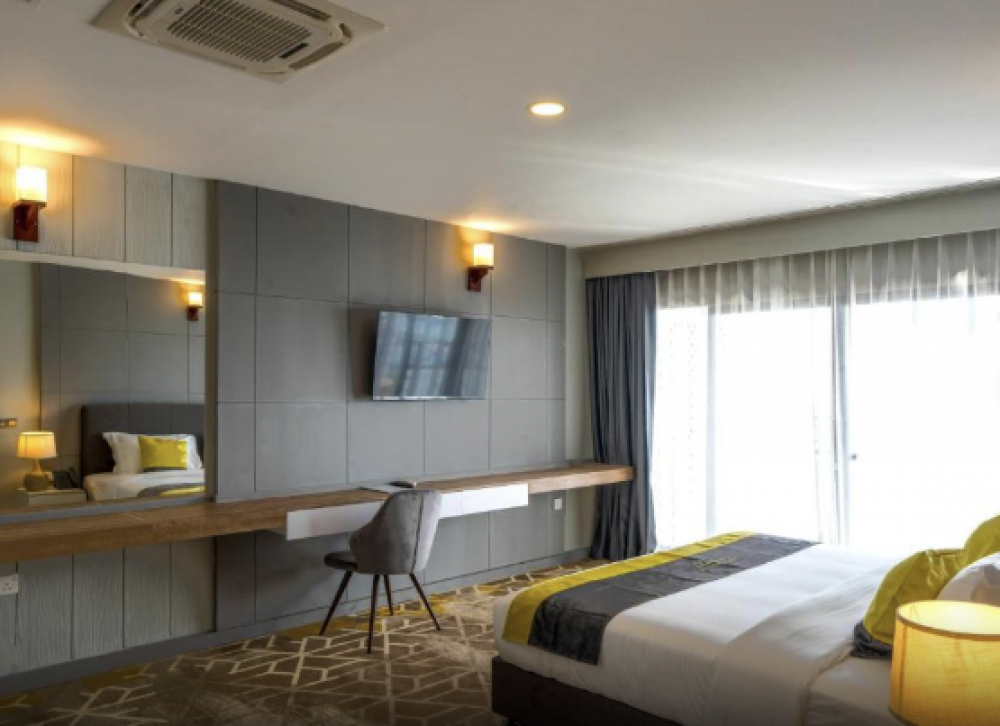 Presidential Suite Room, Manhattan Business Hotel 4*