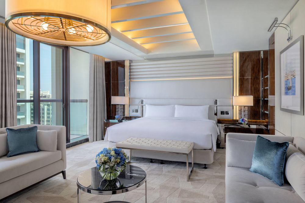 2 Bedroom Presidential Suite, Hilton Dubai Palm Jumeirah 5*