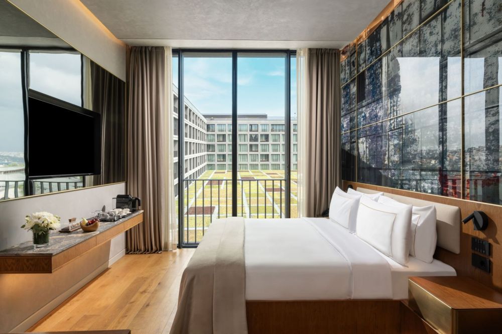 Junior Suite Partial Sea View, Rixos Tersane Istanbul - Nickelodeon Play Tersane Access 5*