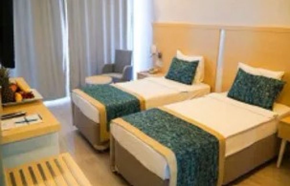 Standard, Pirates Park Resort (ex. Festıval Natura Hotel) 4*