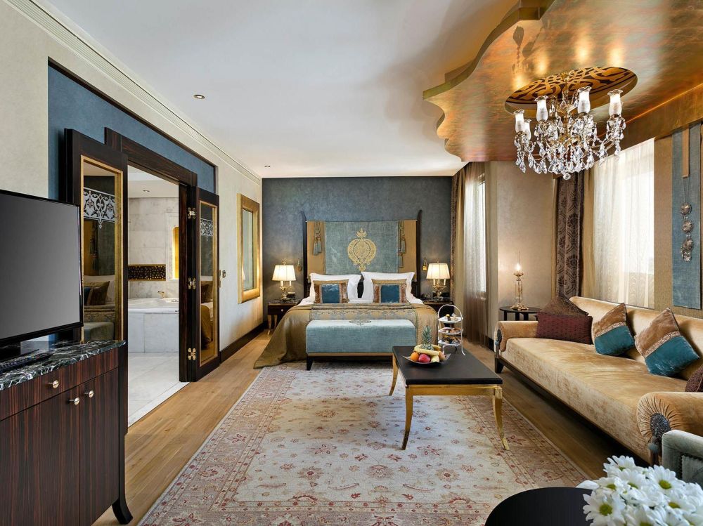 Deluxe Room With Jacuzzi, Titanic Mardan Palace 5*