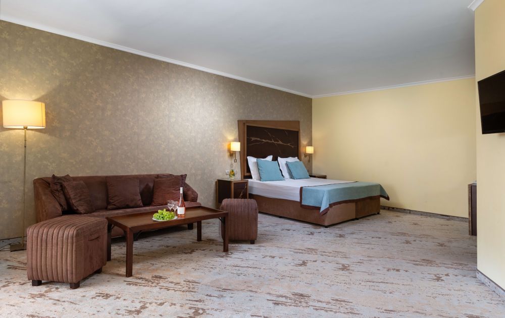 Family Room, Festa Via Pontica 4*