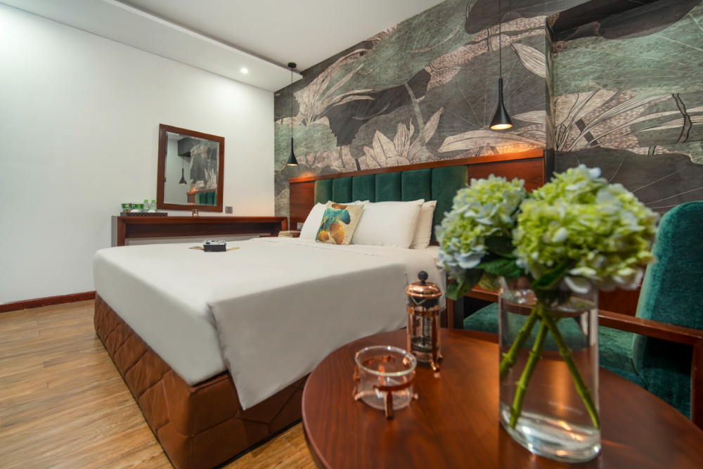 Standard Room DBL/TRPL, Crystal Hotel Danang 3*