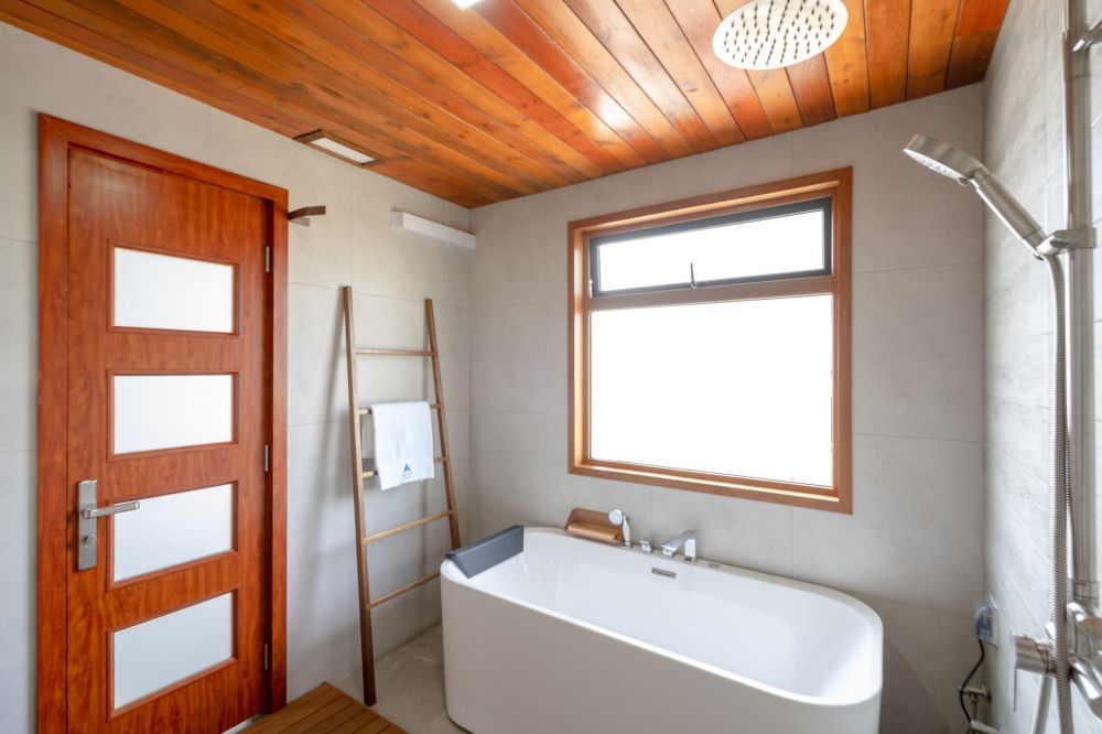 Super Cute (Two bedroom), Ayala Ocean View 2*