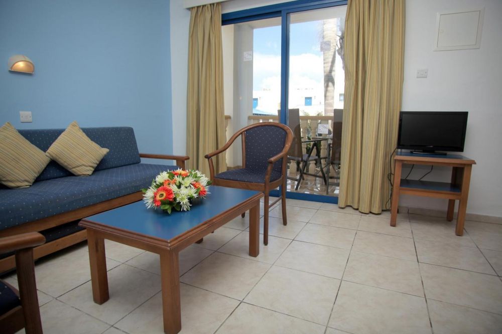 One-Bedroom Apartment with Garden View, Eleni Holiday Village Coral Bay 4*