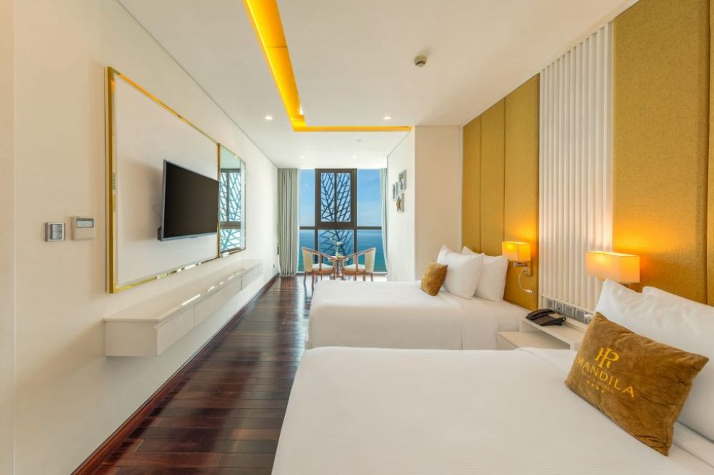 Mandila Family, Mandila Beach Hotel 3+