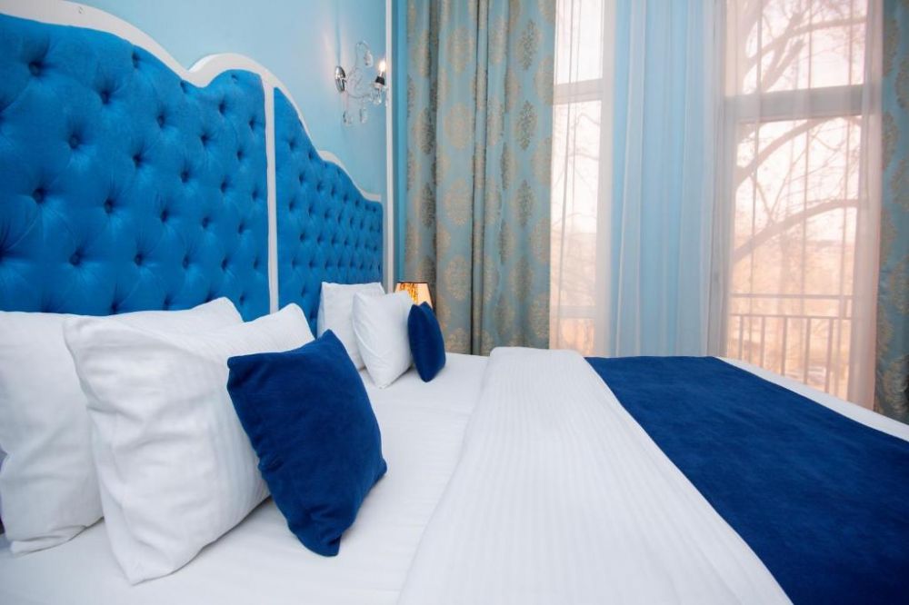 Deluxe Twin, River Side 4*