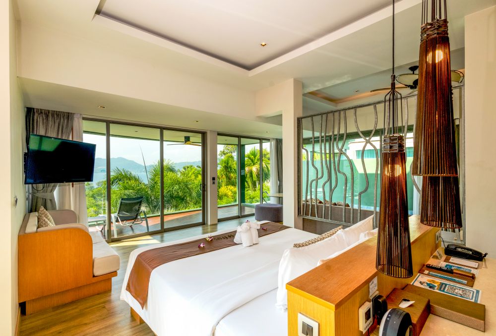 Deluxe Pool Villa, Crest Resort & Pool Villas 5*