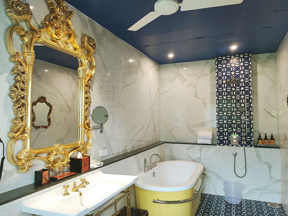 Premium Cottage, Mayfair on Sea Morjim 4*
