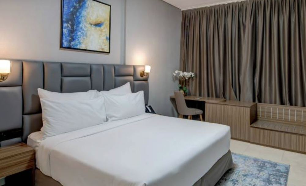 Deluxe 1 Bedroom With Balcony, Regency Luxury Suites Dubai Marina (ex. Royal Regency Suite Dubai Marina) 