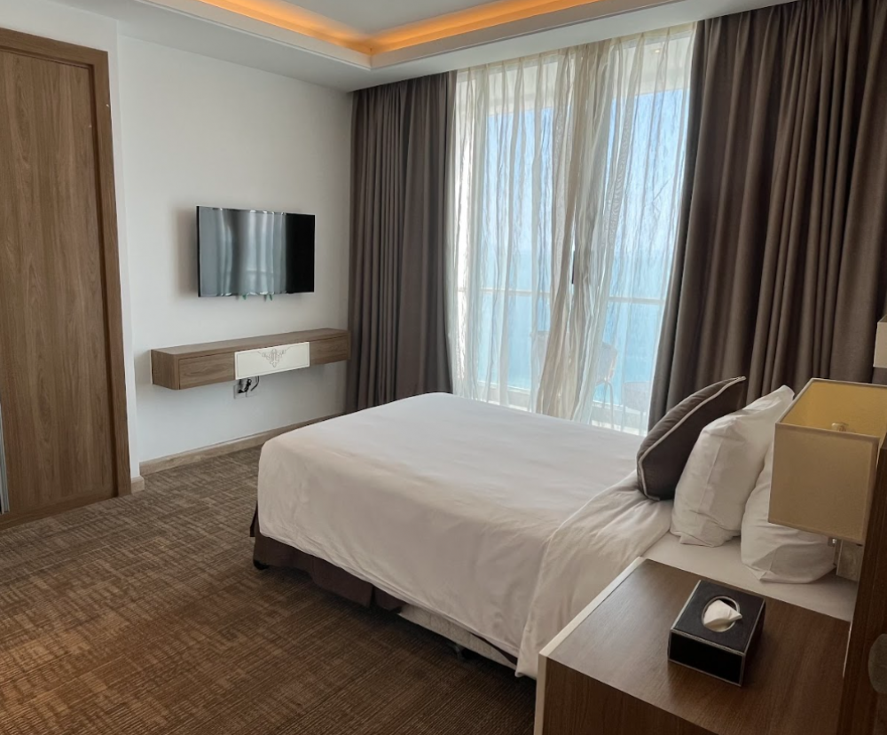 Comodo Luxury Suite 3 PAX, Comodo Nha Trang 5*
